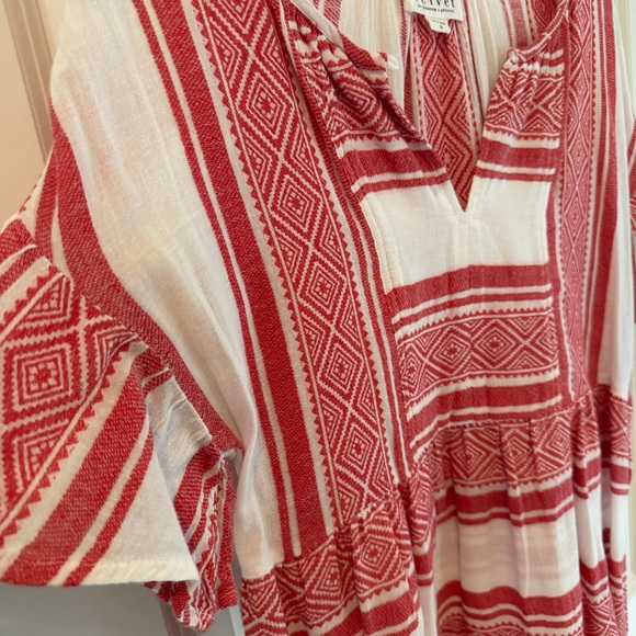 Velvet by Graham & Spencer Janaye Island Jacquard Ruffle Red & White Dress | S - Picture 7 of 9